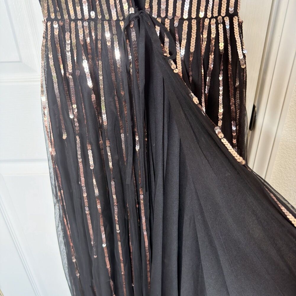 SETA Sarkisian Dress Small NWT Black Gold Sequin Embellished Deep V Maxi Gown - Picture 12 of 16